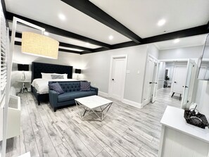 2 bedrooms, bed sheets