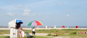 Mee(h)rzeit (HOK106) by Interhome