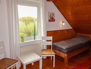 3 bedrooms, WiFi - Mee(h)rzeit (HOK106) by Interhome (Hooksiel)