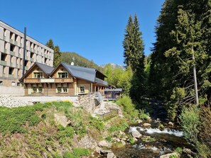 Esterni