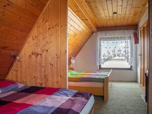 3 Schlafzimmer, Schreibtisch, Internetzugang