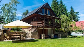 Esterni