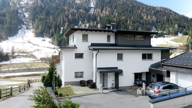 Exterior - Apartment Falch by Interhome (Flirsch)