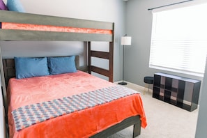 4 bedrooms, desk, iron/ironing board, travel crib