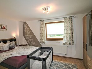 1 Schlafzimmer, Bügeleisen/Bügelbrett, WLAN