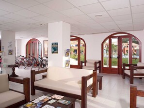 Interior - Les Rives Marines by Interhome (Le Teich)
