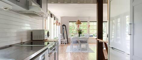 Frigorífic, microones, forn i rentaplats