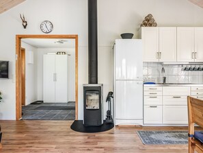 Fridge, microwave, oven, toaster