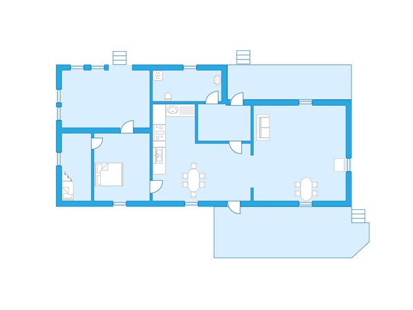 Plano de un hotel con dos dormitorios, una cocina, un comedor y un baño.