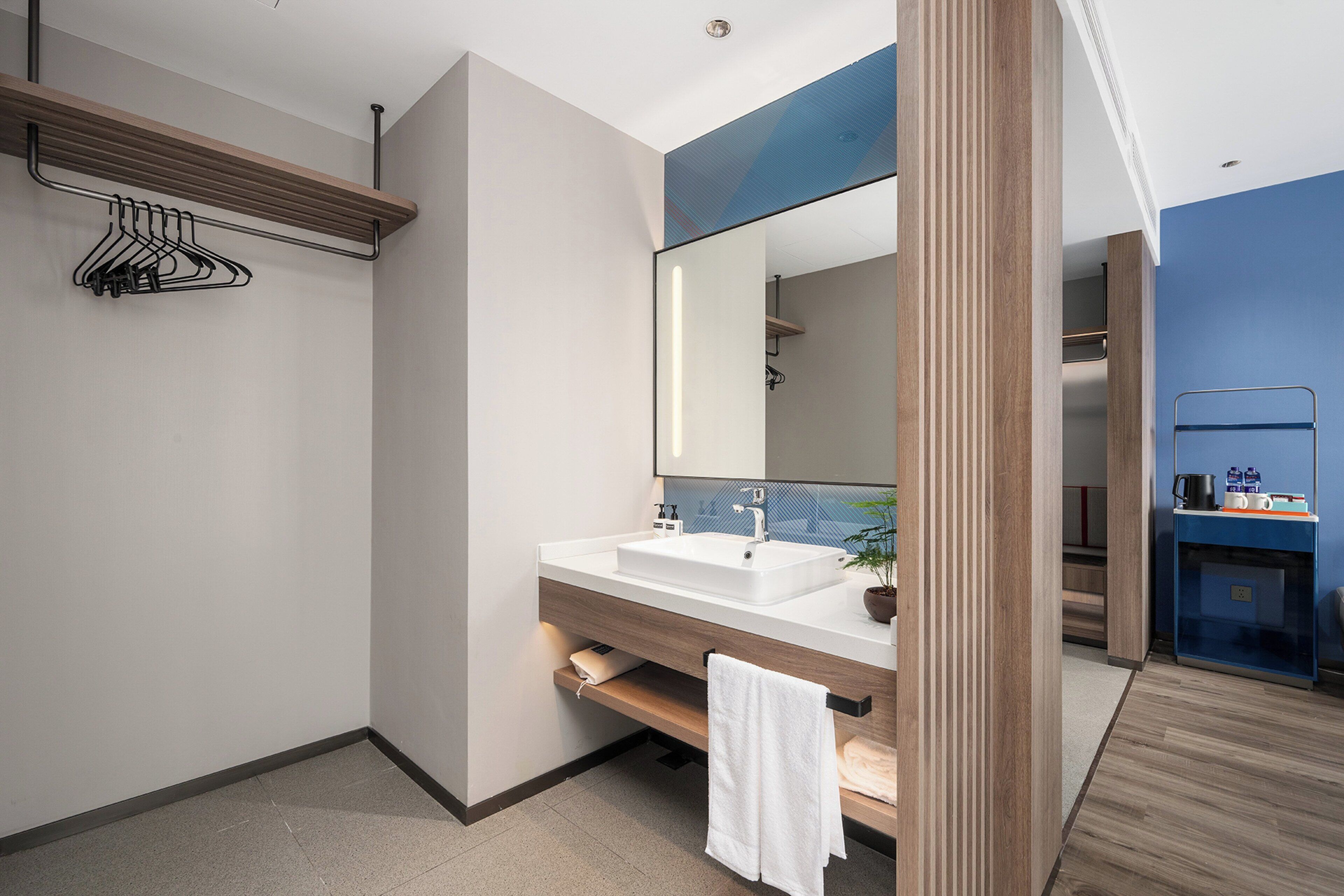 Photo - Holiday Inn Express Qingdao Hongdao Station by IHG - Qingdao International Airport