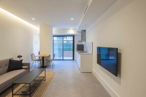 TV - Apartamento Presidente 2 (Sevilla)