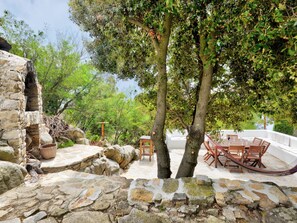Outdoor dining - Ciuffini by Interhome (Patresi)