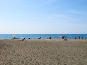 Vlak bij het strand