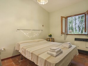 3 bedrooms, internet - Al Faggio (GLL120) by Interhome (Sillano)