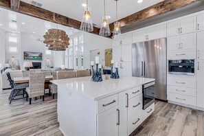 Interior - The Pool House 315 HI (Port Aransas)
