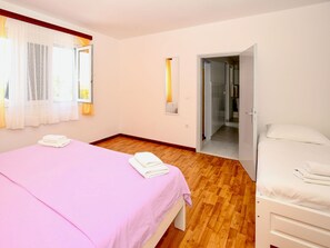 3 chambres, accĂšs Internet
