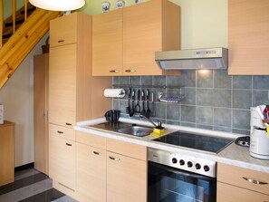 Kühlschrank, Mikrowelle, Ofen, Toaster