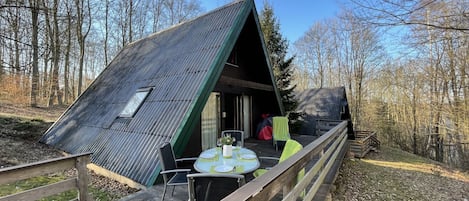 屋外ダイニングエリア