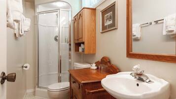 Shower, towels