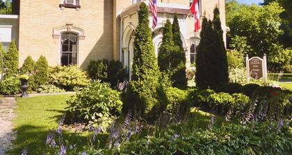 Gazardiel Stone Maiden Inn