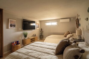 1 bedroom, iron/ironing board, WiFi, bed sheets - Ocean Home Sweet Home - Suite #2 (Playas de Rosarito)