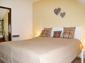 2 bedrooms, WiFi, bed sheets - Hofgasse by Interhome (Mörbisch am See)