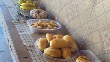 Café da manhã com buffet todos os dias (BRL 30.00 por pessoa)