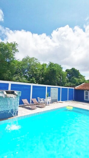 Piscine extérieure