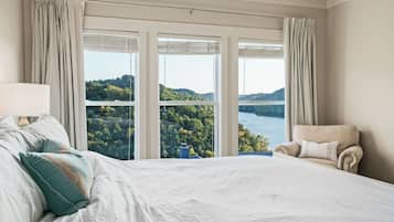 4 chambres, lit parapluie, Wi-Fi, draps fournis