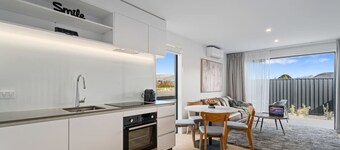 Alpine Grandview Luxury Townhouse - Explore Wanaka