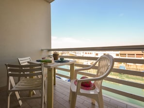 Outdoor dining - Apartment Olimpo by Interhome (Lignano Sabbiadoro)