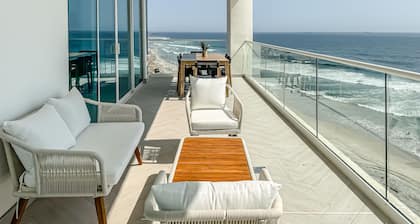 Breezy BeachfrontMarYSolCondo-7th Flr-Rosarito