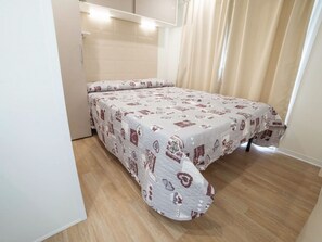 2 bedrooms, WiFi - Camping Wien by Interhome (Peschiera del Garda)