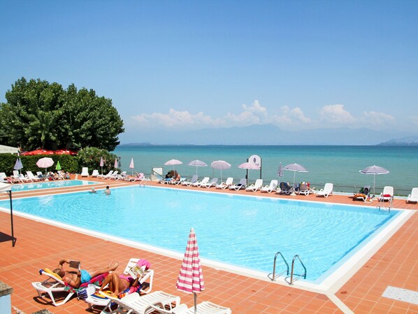 Pool - Camping Wien by Interhome (Peschiera del Garda)