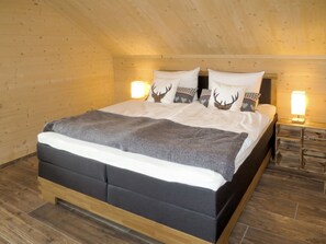 2 bedrooms, Internet