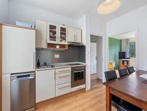 Fridge, microwave, oven, cookware/dishes/utensils