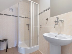 Bathroom - Lužnice by Interhome (Tyn nad Vltavou)