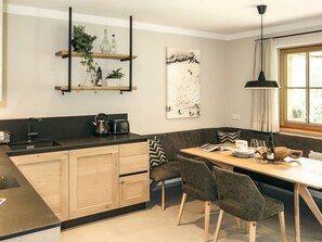 Dining - Chalet Edelweiß by Interhome (Auffach)