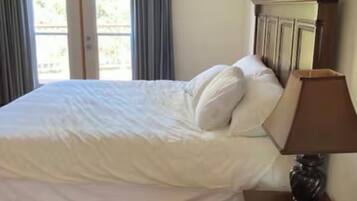 4 habitaciones, wifi gratis y ropa de cama