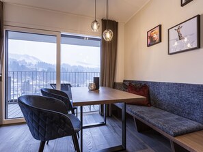 Dining - Studio mit Balkon by Interhome (Hopfgarten im Brixental)