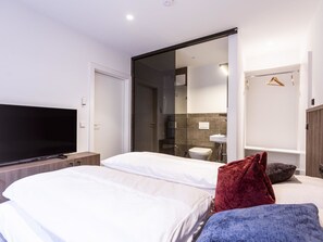 1 bedroom, Internet