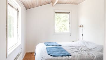 5 bedrooms