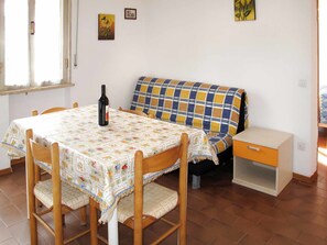 Dining - Riviera 6 by Interhome (Cecina)