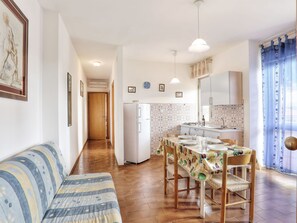 TV - Riviera 5 by Interhome (Cecina)