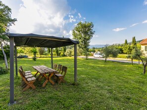 Outdoor dining - Apartment Rosa by Interhome (Bucine)