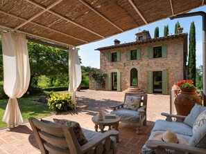 Terassi/patio