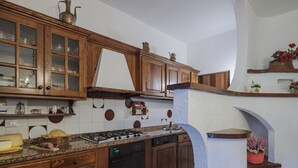 雪櫃、焗爐、洗碗機、廚房用具/餐具/器皿