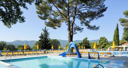 Bungalow A (AEG400) by Interhome