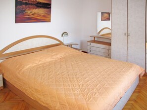 2 quartos, acesso à internet