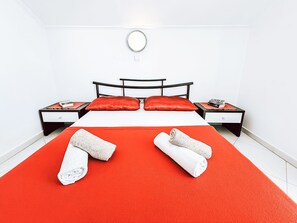2 bedrooms, Internet